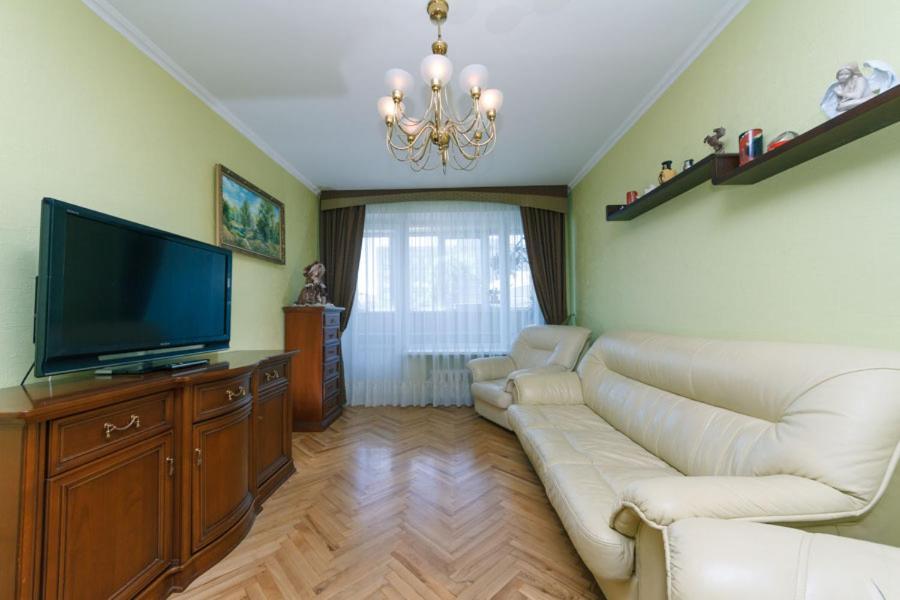 Apartment On Volodymirska 73 Street Kiev Luaran gambar